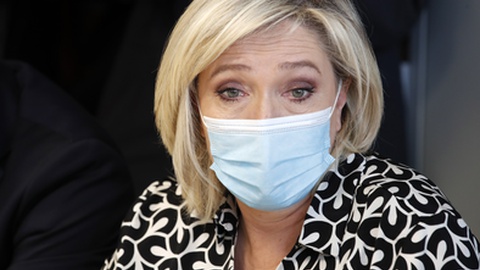 Foto: EPA/SEBASTIEN NOGIER