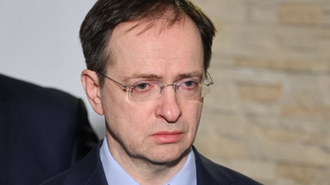 Chefe da delegação russa e conselheiro presidencial, Vladimir Medinsky.