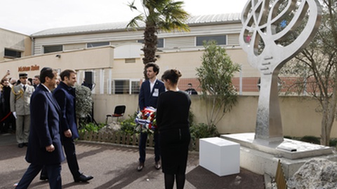 Foto&nbsp;EPA/LUDOVIC MARIN/POOL MAXPPP