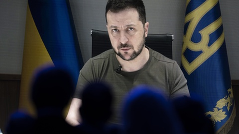 Foto EPA/GIAN EHRENZELLER