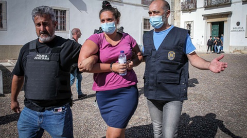 &nbsp;Esmeralda Pinto Montes é uma das arguidas