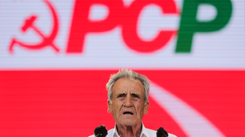 Foto&nbsp;TIAGO PETINGA/LUSA