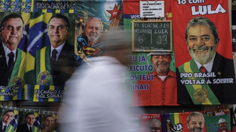 Foto EPA/Antonio Lacerda