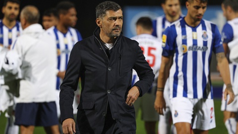 Foto&nbsp;EPA/TIAGO PETINGA