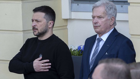 Volodymyr Zelensky encontrou-se hoje com Sauli Niinisto, presidente da Finlândia.&nbsp;
