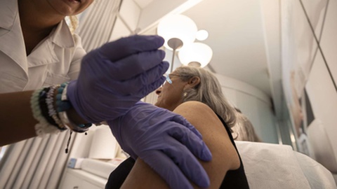 Vacinação em Portugal ficou-se pelos 73,6%.&nbsp; Foto Arquivo / Pedro Correia / Global Imagens