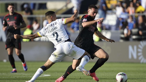 O Benfica começou o campeonato com o 'pé esquerdo', derrotado pelo Famalicão na 1.ª jornada.&nbsp; &nbsp;Foto&nbsp;Tony Dias/Global Imagens/Arquivo