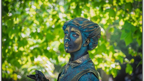 'A Bordadeira' no Encontro de Estátuas Vivas de Espinho&nbsp;