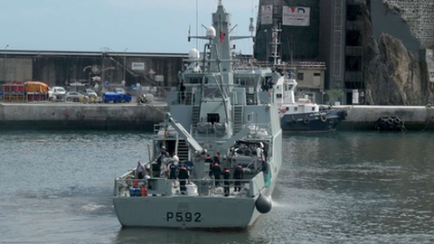 A largada do NRP Mondego decorreu sem os percalços da última missão para render os vigilantes nas Ilhas Selvagens