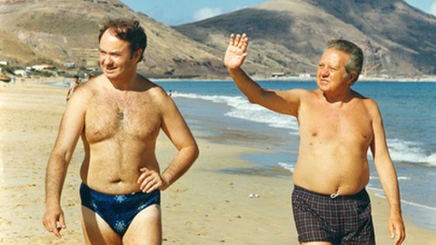 Presidente Mário Soares com Alberto João Jardim, nas férias em Porto Santo, em Junho de 1986.