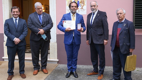 Albuquerque recebeu, esta tarde, na Quinta Vigia,&nbsp;o presidente da Liga de Bombeiros Portugueses. Foto DR/PGR