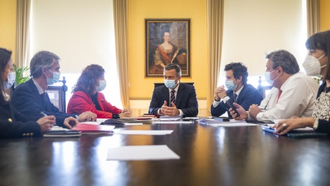 O presidente da CMF quer descentralizar os serviços e responder "de forma mais rápida" às necessidades da população