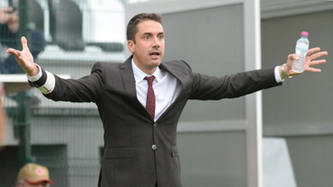 Deve estar por horas a desvinculação de Júlio Velázquez.