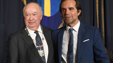 Alberto João Jardim com Miguel Albuquerque, aquando da homenagem daquele na Assembleia Legislativa da Madeira, em 2018.