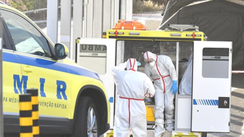 Duas pessoas estão internadas no Hospital, uma das quais nos cuidados intensivos.&nbsp; Foto Arquivo/ASPRESS