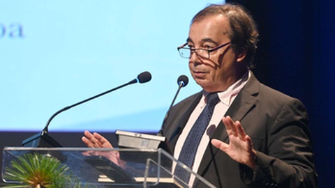 João Paulo Oliveira e Costa elegiou o alcance do Dicionário Enciclopédico da Madeira.&nbsp;