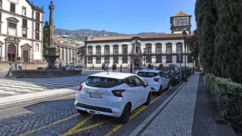 A Polícia Judiciária tem em curso buscas em vários organismos públicos da Madeira.&nbsp;