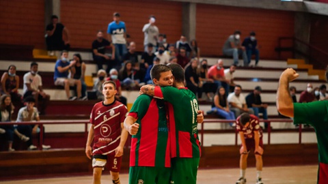 União Desportiva Ponte de Frielas - 🔵🔴⚪️Andebol⚪️🔴🔵 Mais um jogo  realizado hoje pelos nossos meninos do Andebol no seu 3° jogo oficial  contra CDJ Brito temdo ficado 8-41 . Nao baixar os