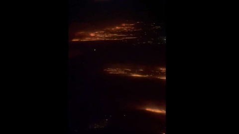 Vista aérea da vasta área devastada pelos fogos.&nbsp; &nbsp;Fotos DR/XTwitter&nbsp;