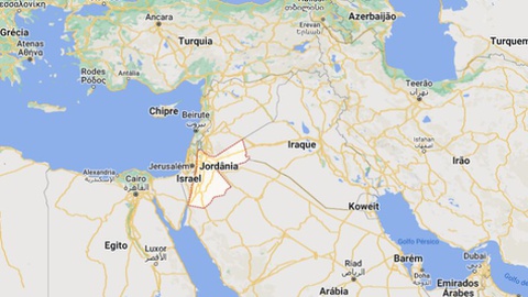 A fronteira da Jordânia ocupa grande parte do 'caminho' para o Irão.&nbsp; Foto Google Maps