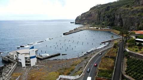 O Governo Regional de Miguel Albuquerque vai avançar com a renaturalização da zona da Marina do Lugar de Baixo ainda este ano&nbsp;