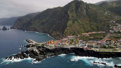 Freguesia do Porto Moniz no concelho do Porto Moniz