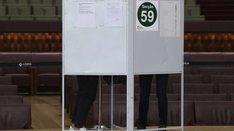 Foto TIAGO PETINGA/Lusa