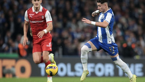 Depois de se defrontarem no domingo, Braga e Porto voltam a jogar hoje para a Liga Europa, contra Genk e Utrech, respectivamente.&nbsp; &nbsp;Foto&nbsp;MANUEL FERNANDO ARAÚJO/EPA