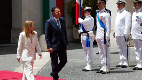 Luís Montenegro está de visita a Itália.