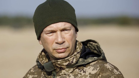 Comandante-chefe do exército, Oleksandr Syrsky foi substituído