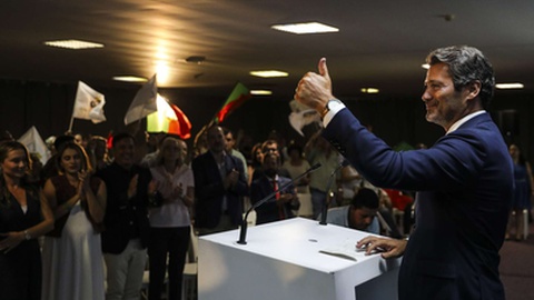 O presidente do Partido Chega, André Ventura, enquanto discursava na rentrée política do partido em Santarém.