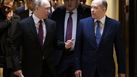 Vladimir Putin e&nbsp;Alexander Bortnikov, director do FSB.&nbsp; &nbsp;Foto DR/Twitter