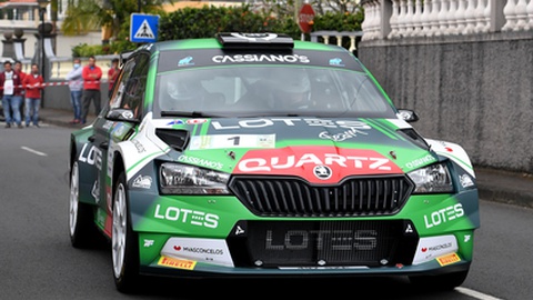 Miguel Nunes lidera o Rali de São Vicente. Foto Hélder Santos/ASPRESS