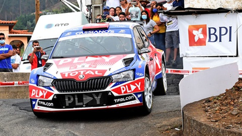 Miguel Nunes lidera o Campeonato da Madeira Ralis Coral.