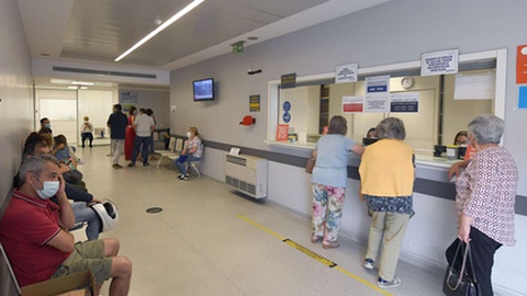 O Centro de Saúde dos Bom Jesus tem serviço de urgência até às 24 horas