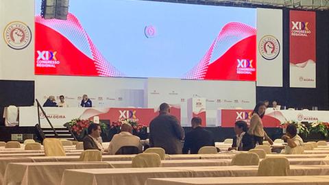 Ontem à noite, o antigo presidente do partido, Emanuel Câmara, e o ex-presidente da Mesa do Congresso, Bernardo Trindade, à conversa com João Pedro Vieira.