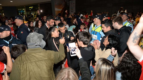 Benfica chega à Madeira para jogar com o Marítimo.