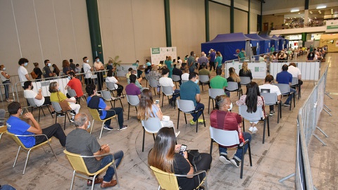 'Via verde' alargada a quem tem apenas uma dose da vacina. Foto Arquivo