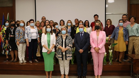 Secretária da Inclusão homenageou 35 colaboradores do ISSM, com 25 anos de serviço.