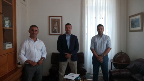 Paulo Azevedo reuniu-se esta manhã, em Machico, com o executivo liderado por Ricardo Franco. Foto DR