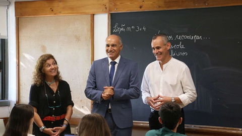 O encerramento do projecto foi assinalado hoje numa aula de Português, na Escola Gonçalves Zarco.