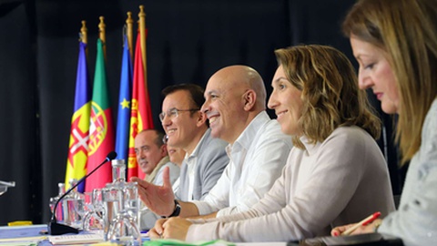 Paulo Cafôfo diz que restantes candidatos à Assembleia da República só serão conhecidos após validação da Comissão Política.&nbsp;