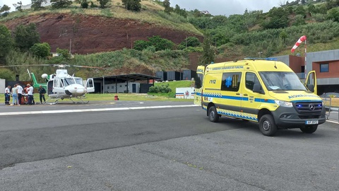 Ontem, a mulher do turista também foi resgatada pela brigada helitransportada da Protecção Civil&nbsp;