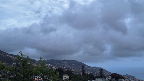 No Funchal também são esperados alguns aguaceiros.&nbsp;