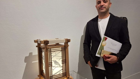 Cristian Júnior foi o vencedor na categoria Artesanato Contemporâneo.&nbsp;
