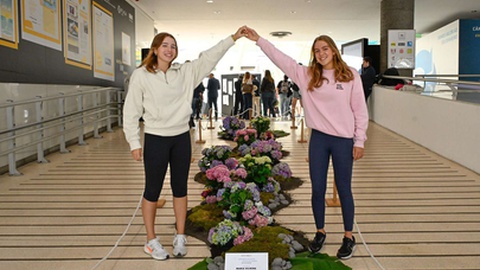 As alunas vencedoras,&nbsp;Maria Vilhena e Júlia Diniz.