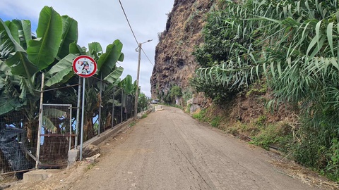 A sinalização no local foi reforça pela Câmara Municipal da Ponta do Sol.&nbsp;