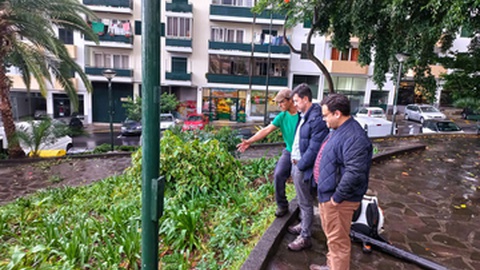 Presidente e vogal da&nbsp;Junta de Freguesia do Imaculado Coração de Maria,&nbsp; Pedro Araújo e Bruno Bento, respectivamente, visitaram o Jardim da Quinta Deão