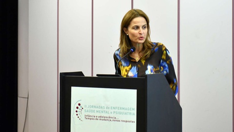 Micaela Freitas marcou presença na sessão de abertura das II&nbsp;Jornadas de Enfermagem de Saúde Mental e Psiquiatria na Infância e Adolescência.