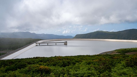 Nas zonas montanhosas há previsão de queda de alguma chuva.&nbsp;